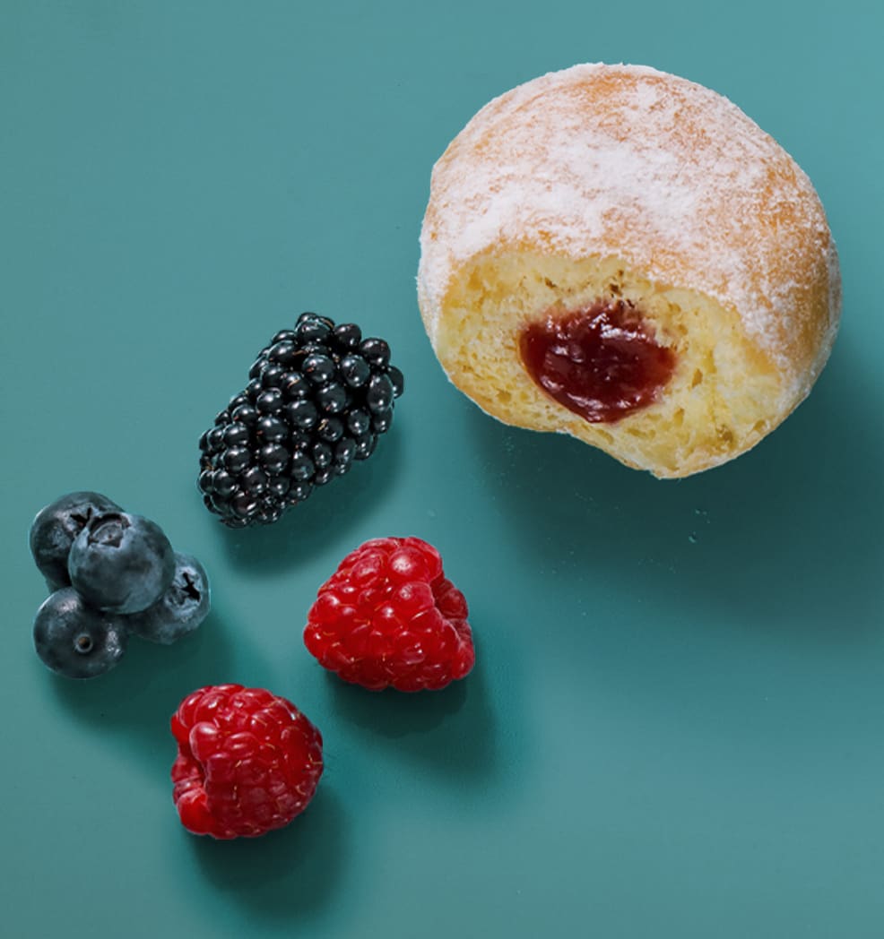 Moi Red Fruit Mini Beignet